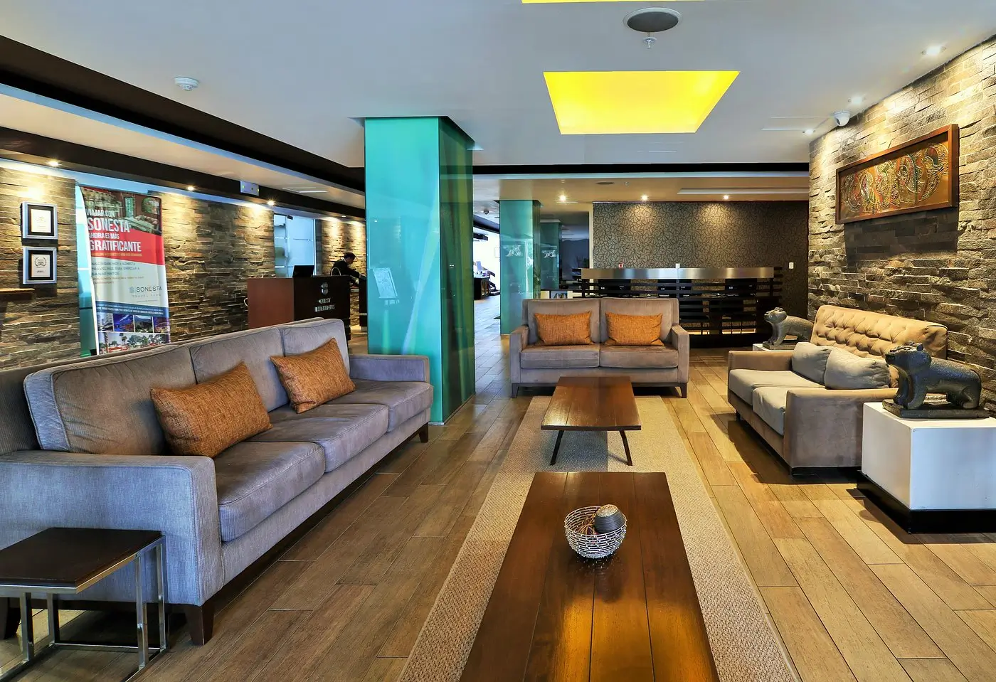 Lobby y Recepción del Sonesta Hotel Cusco