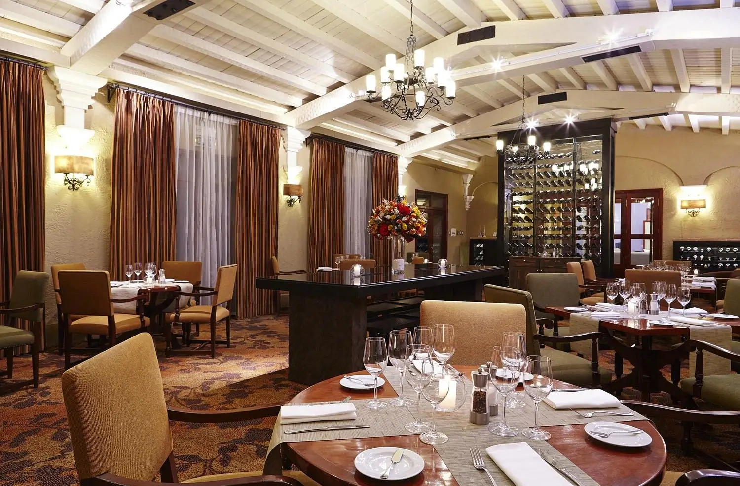 Restaurante Paprika del hotel Costa del Sol Wyndham Arequipa