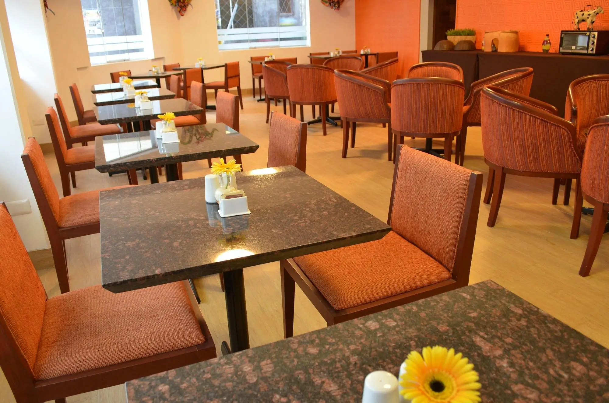 Restaurante del Hotel Tierra Viva Puno Plaza