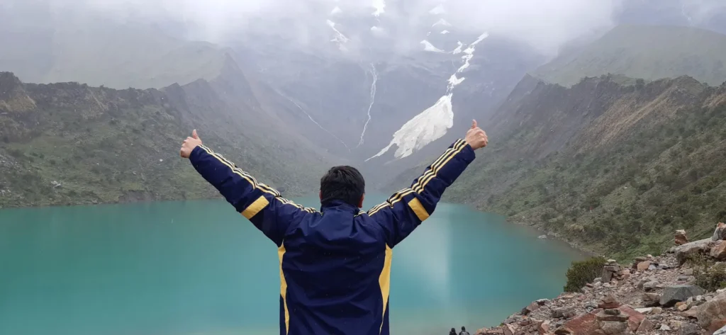 clima en la laguna humantay