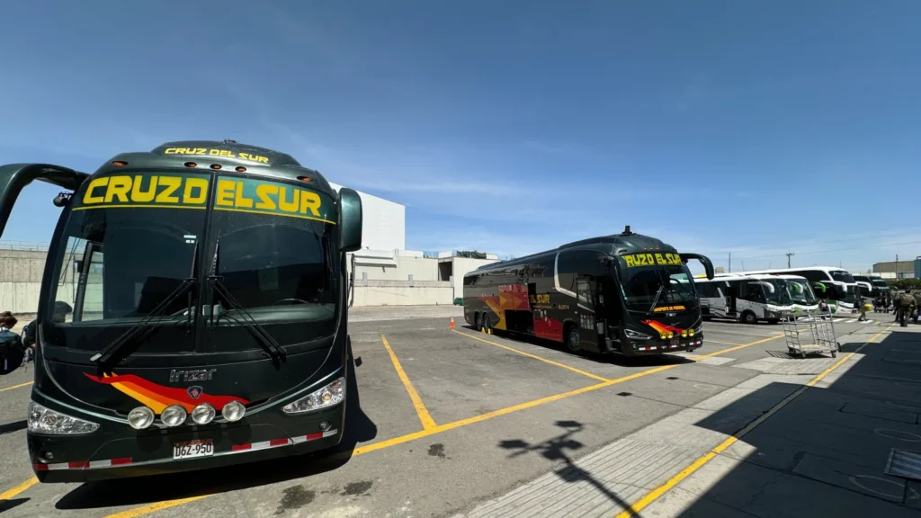 viaje en bus de Lima a Arequipa por carretera