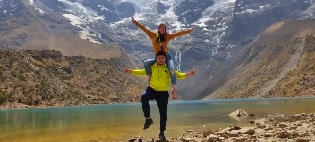 Laguna Humantay: guía completa para visitar este paraíso turquesa en Cusco